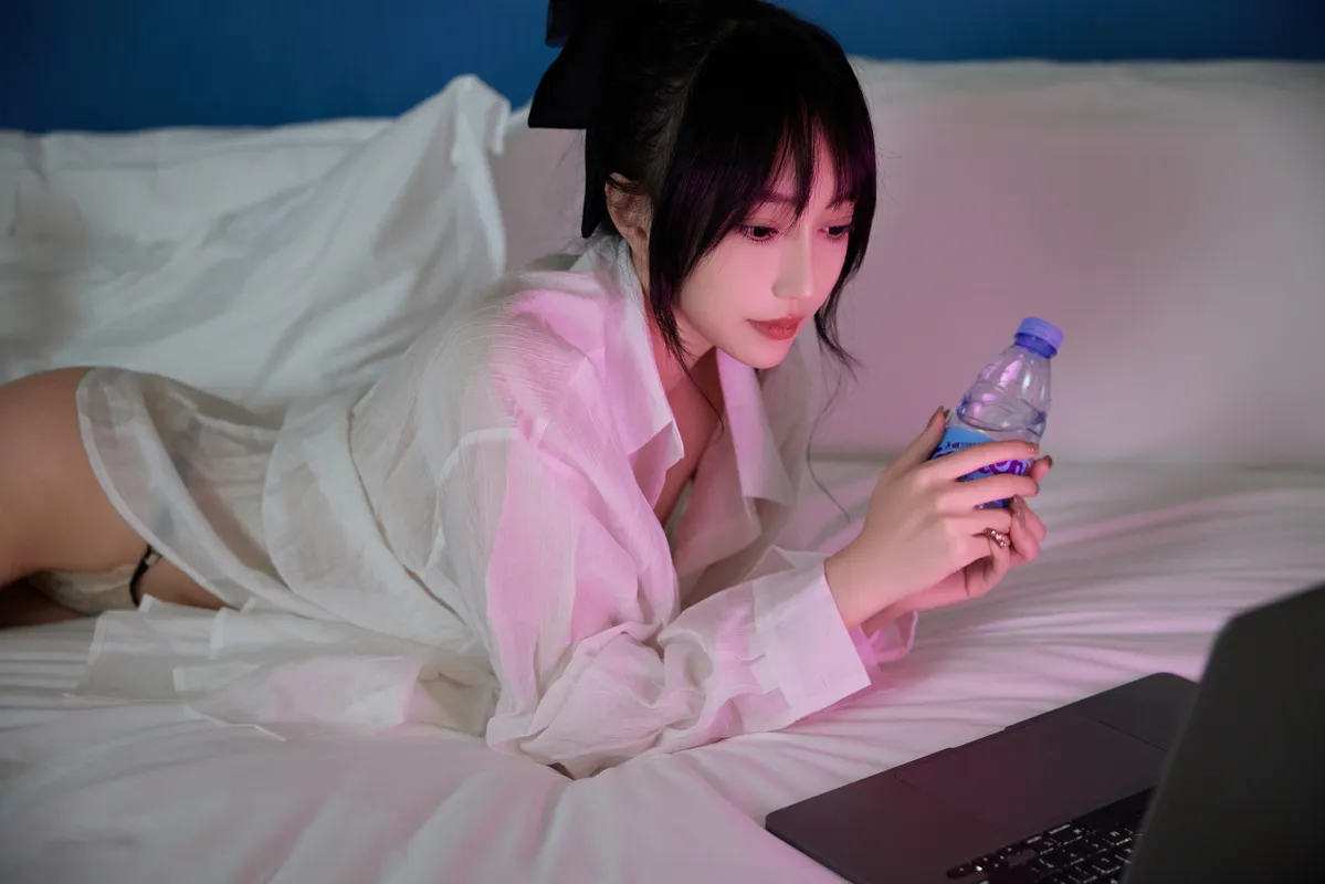 玥儿玥er – NO.016 白衬衫 10